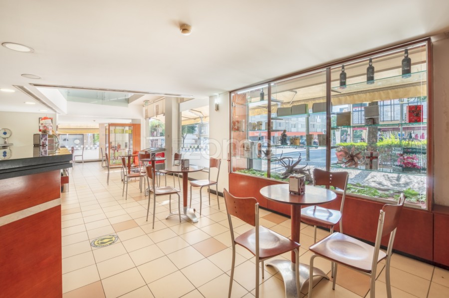 Pastelaria/Café para Trespasse na Av. da Liberdade em