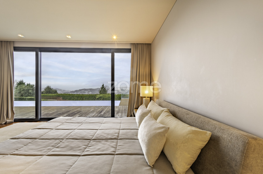 Casa na encosta da Penha - Interior